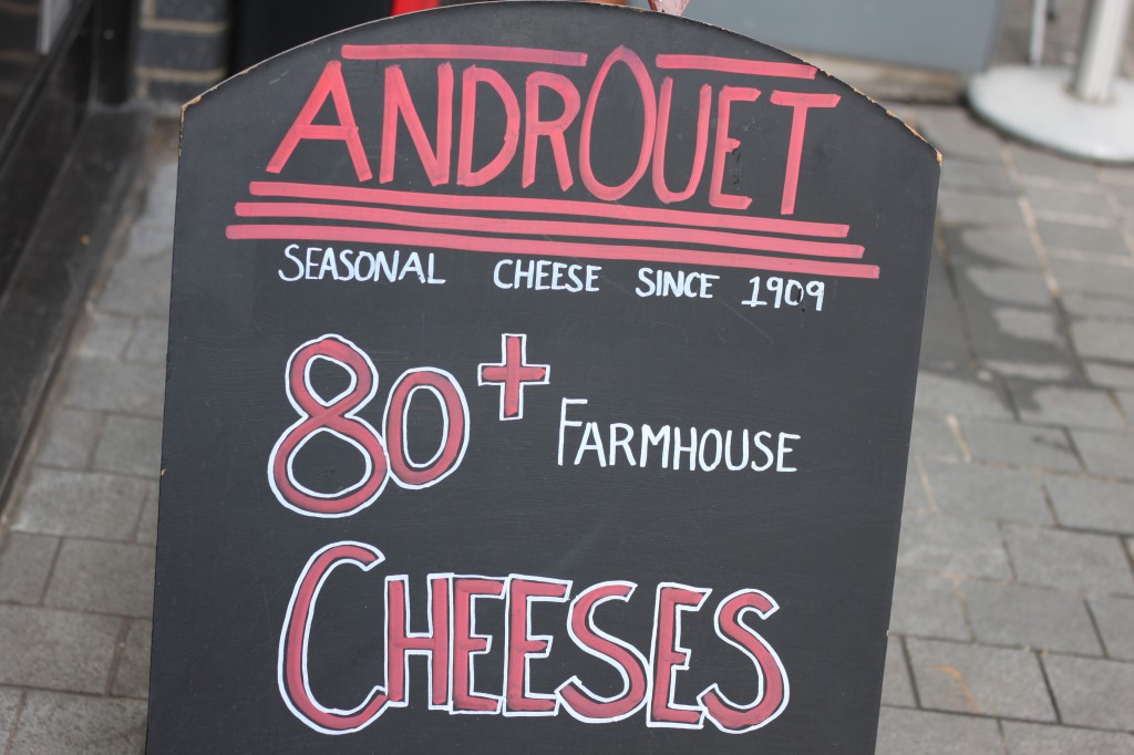androuet sign