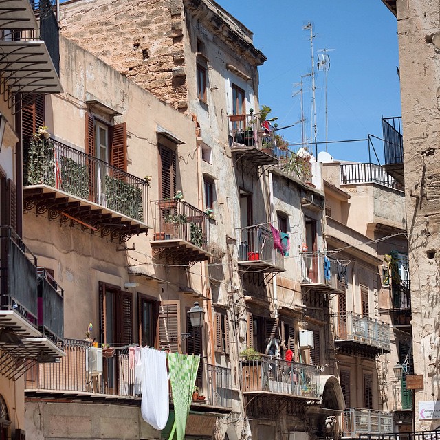 A very Palermitan scene in the tiny alleys and streets that make up the city's center.